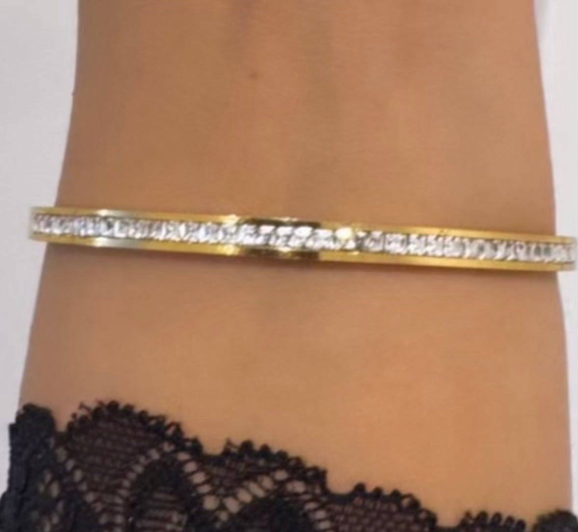 Dimond Bangle