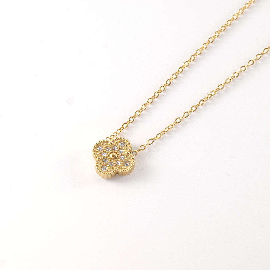 Crystal Dimond 1 Clover Necklace